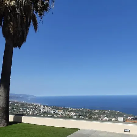 Casa De Vinas, Views Of The Teide And The Sea