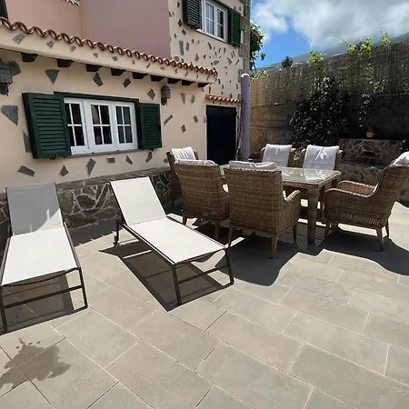 Casa De Vinas, Views Of The Teide And The Sea *